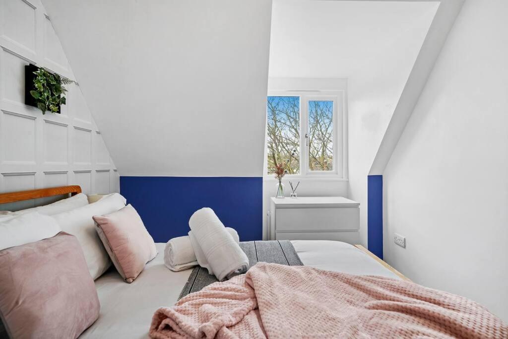 The Chaucer Suite - Exceptionally Stylish - Sleeps 4 캔터베리 외부 사진